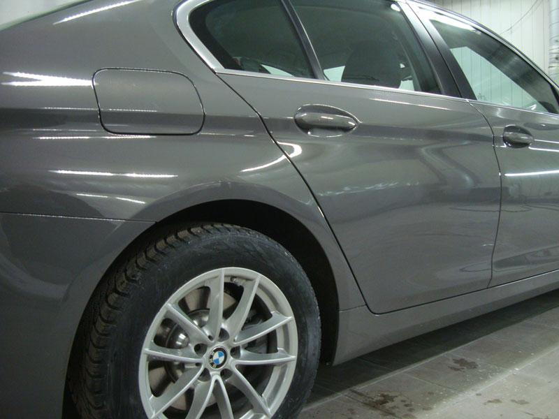 Ремонт и покраска задней правой двери и заднего правого крыла БМВ (BMW) 520