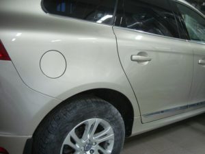 Ремонт и покраска крыла и двери автомобиля Вольво (Volvo) XC60
